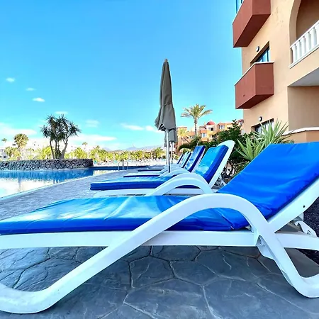 Studio By The Sea, Heated Pool, Wifi And Great View * San Miguel de Abona
