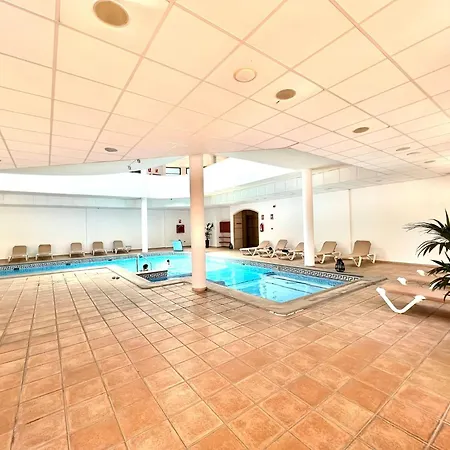 Studio By The Sea, Heated Pool, Wifi And Great View *